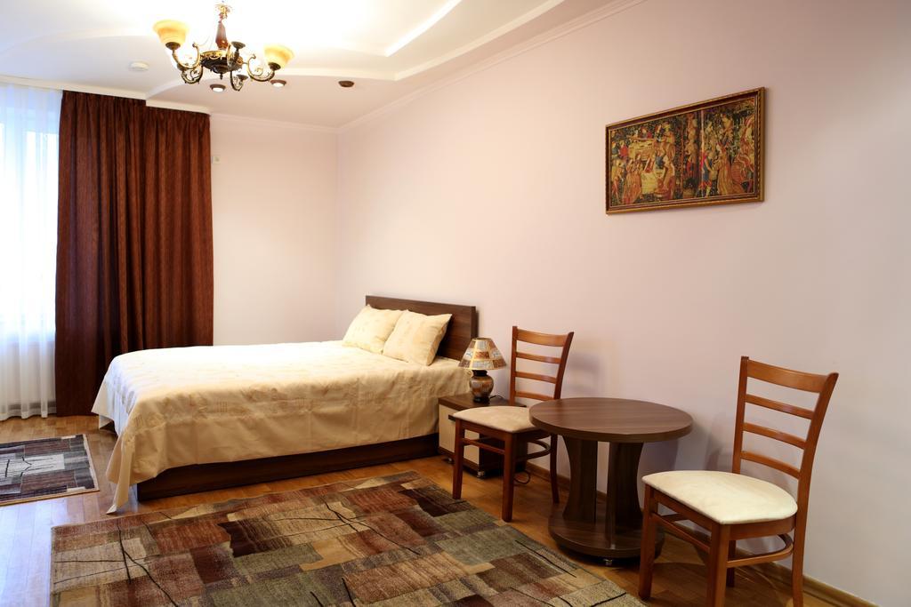 Hotel Bachus Chişinau Rum bild