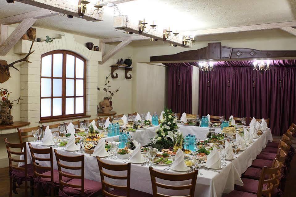 Hotel Bachus Chişinau Exteriör bild